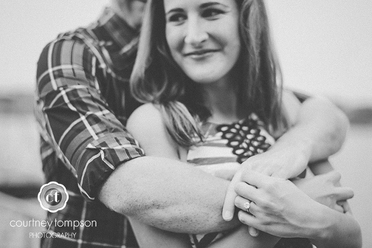 Camdenton-Lake-Ozark-engagement-session-by-courtney-tompson-photography-patriotic-colors-cute-couples