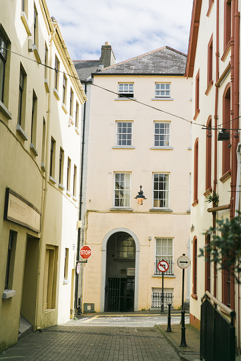 Waterford-Kinsale-Dunmore-East-Ireland-Emerald-Isle-courtney-tompson-photography-solo-backpacking-adventure-woman-traveling-europe-travel-photography