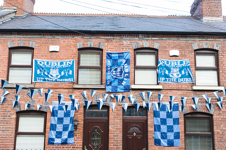 Dublin-Ireland-by-Courtney-Tompson-Photography-Travel-Photography-solo-backpacking-trip-wanderlust-wanderer-emerald-isle-fun-city