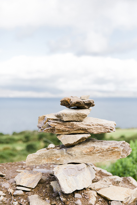 Killarney-national-park-and-the-ring-of-kerry-travel-ladies-view-sheep-hearding-by-courtney-tompson-photography-solo-back-packing-adventure-ireland-emerald-isle-pubs-atlantic-ocean