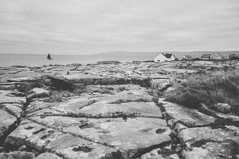 Aran-Islandm-Inisheer-and-cliffs-of-moher-galway-ireland-travel-photography-by-courtney-tompson-solo-backpacking-adventure
