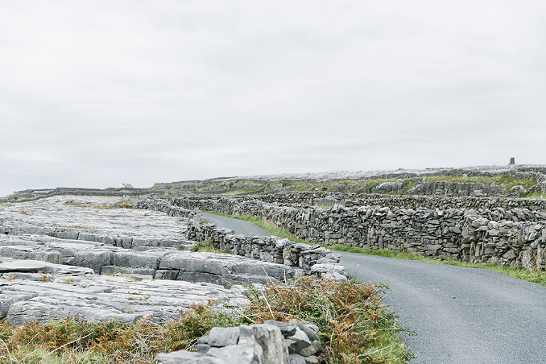 Aran-Islandm-Inisheer-and-cliffs-of-moher-galway-ireland-travel-photography-by-courtney-tompson-solo-backpacking-adventure