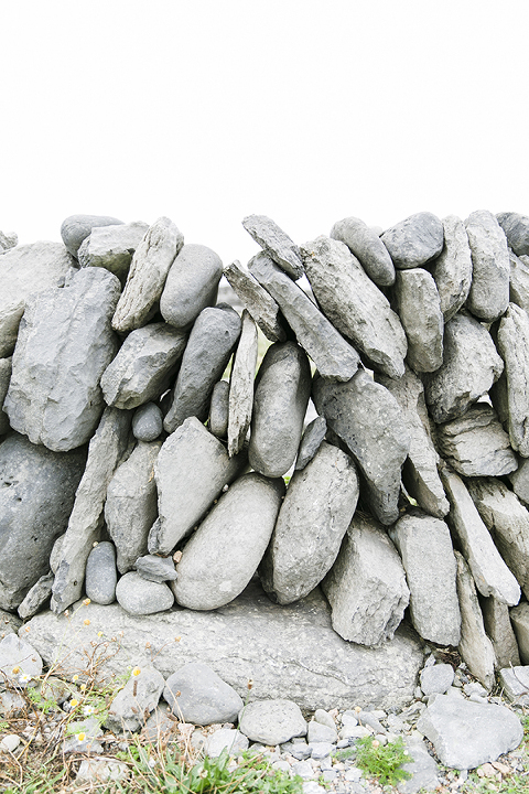 Aran-Islandm-Inisheer-and-cliffs-of-moher-galway-ireland-travel-photography-by-courtney-tompson-solo-backpacking-adventure