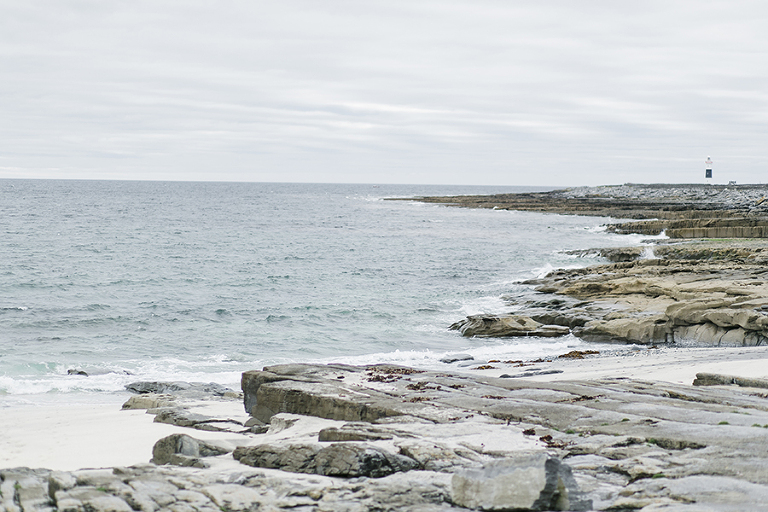 Aran-Islandm-Inisheer-and-cliffs-of-moher-galway-ireland-travel-photography-by-courtney-tompson-solo-backpacking-adventure
