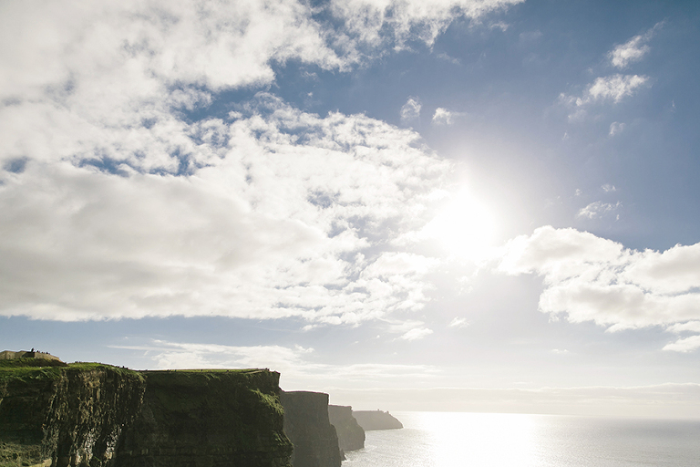 Aran-Islandm-Inisheer-and-cliffs-of-moher-galway-ireland-travel-photography-by-courtney-tompson-solo-backpacking-adventure