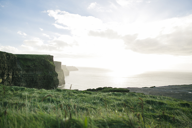Aran-Islandm-Inisheer-and-cliffs-of-moher-galway-ireland-travel-photography-by-courtney-tompson-solo-backpacking-adventure