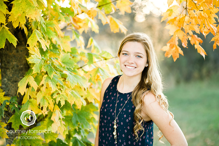 High-School-Senior-photography-by-Columbia-MO-photographer-Courtney-Tompson