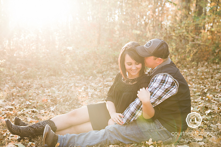 Engagement-Photography-by-Courtney-Tompson-Photography