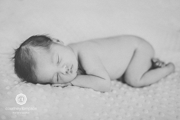 Columbia-newborn-photography-by-Courtney-Tompson-Photography