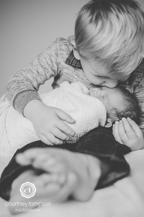 Columbia-MO-newborn-session-by-courtney-tompson-photography