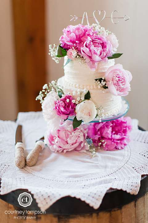 Casey-and-Andrew-Wedding-at-Bluebell-Farms-Fayette-Missouri-by-Courtney-Tompson-Photography