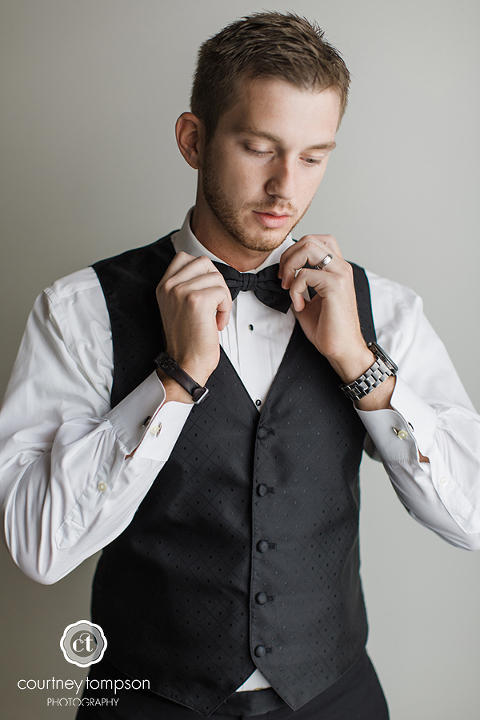 Kyle-and-Danielle-Alpine-Gardens-Wedding-Columbia-MO-Wedding-Photography-by-Courtney-Tompson