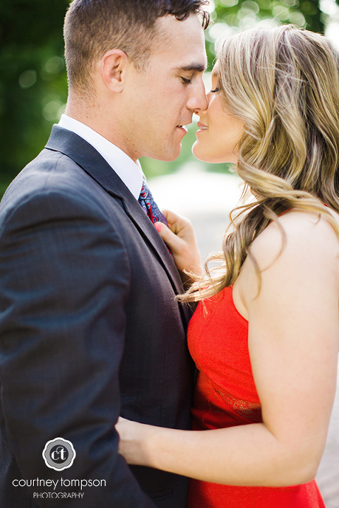 Columbia-MO-engagement-photography-by-Courtney-Tompson