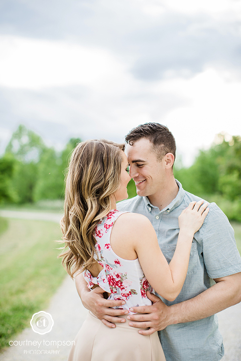 Columbia-MO-engagement-photography-by-Courtney-Tompson