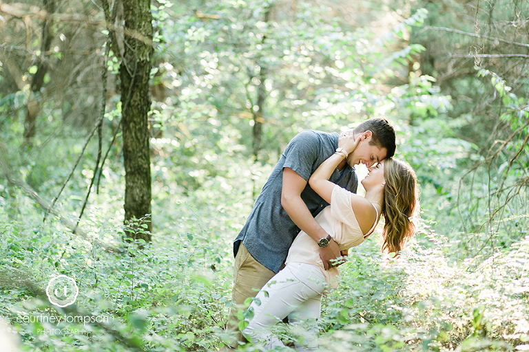 Rockbridge-Dtate-Park-Engagement-Session-by-Columbia-MO-Wedding-Photographer-Courtney-Tompson