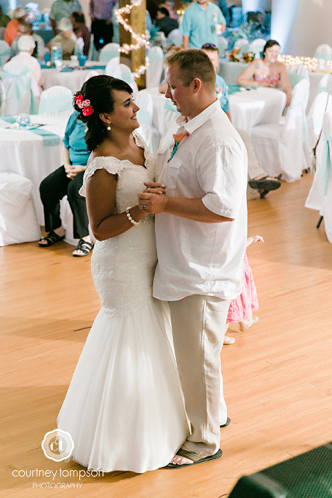 Joci-and-Dustin-Brunswick-MO-Reception-Wedding-Photography-by-Courtney-Tompson-Photography-Columbia-MO-Photographer