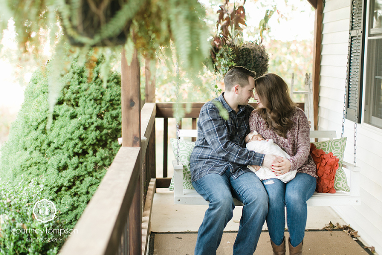 Holts-Summit-MO-Lifestyle-session-by-Courtney-Tompson-Photography