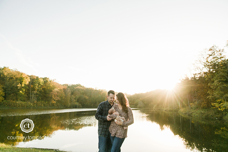 Holts-Summit-MO-Lifestyle-session-by-Courtney-Tompson-Photography