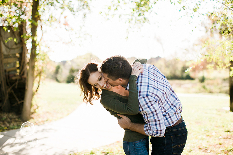 Kansas-City-MO-Engagement-Photography-by-Wedding-Photographer-Courtney-Tompson