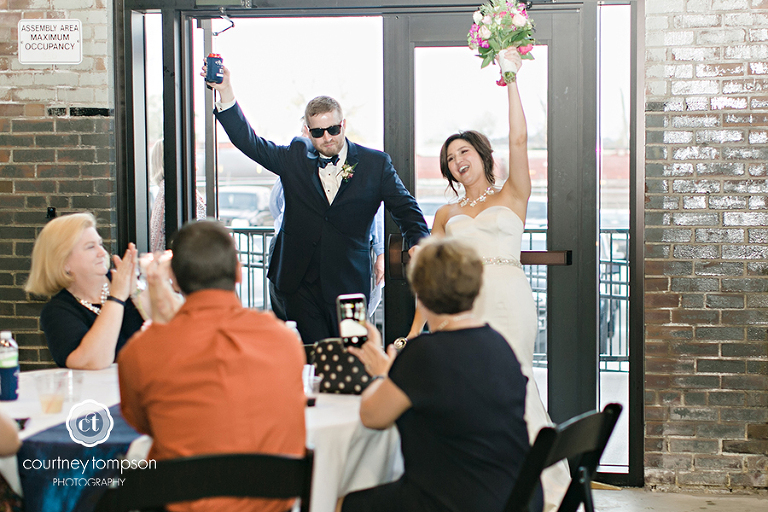 Jefferson-City-Wedding-Photography-by-Courtney-Tompson-Photography