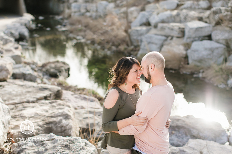 Mizzou-and-downtown-Columbia-MO-engagement-photography-by-courtney-tompson-photography