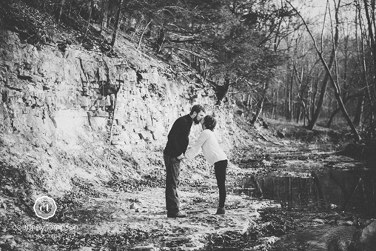 Linn-MO-engagement-photography-by-Midwest-Wedding-photographer-Courtney-Tompson