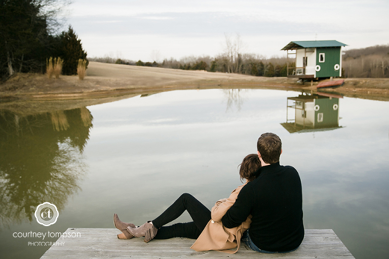 Linn-MO-engagement-photography-by-Midwest-Wedding-photographer-Courtney-Tompson