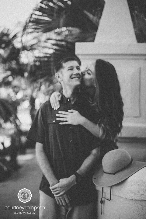 Key-West-Destination-couple-session-by-wedding-photographer-Courtney-Tompson-Photography