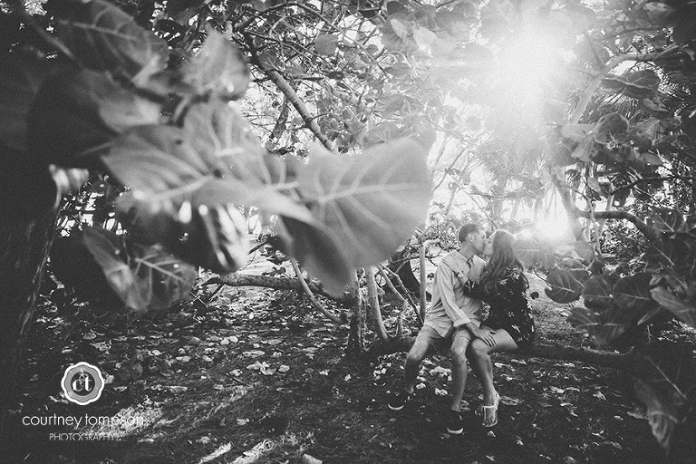 Key-West-Destination-couple-session-by-wedding-photographer-Courtney-Tompson-Photography