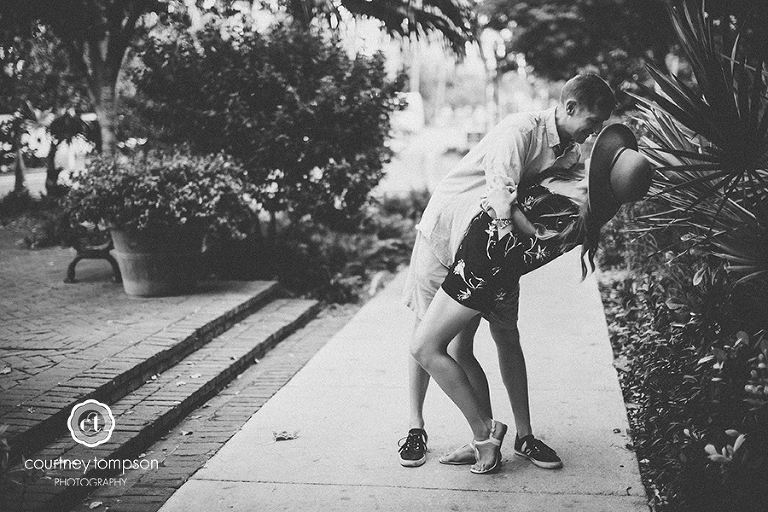 Key-West-Destination-couple-session-by-wedding-photographer-Courtney-Tompson-Photography