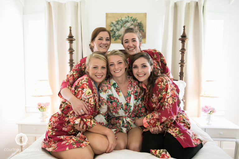 Midwest-Wedding-Photography-at-blue-bell-farm-by-Courtney-Tompson-Photography