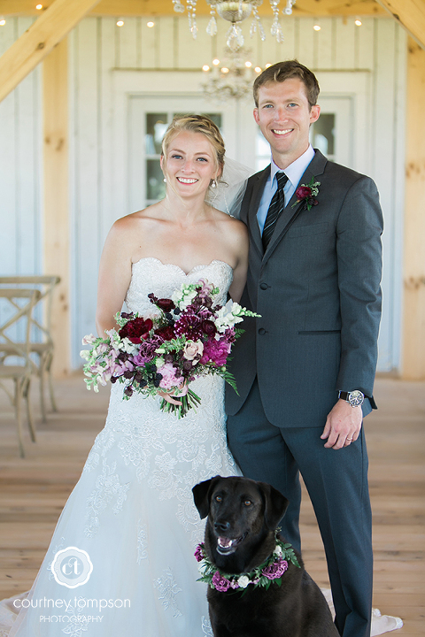 Midwest-Wedding-Photography-at-blue-bell-farm-by-Courtney-Tompson-Photography