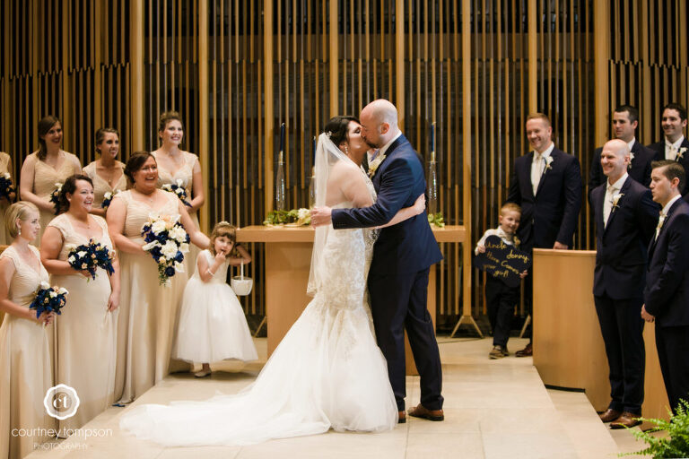 Midwest-wedding-photography-by-courtney-tompson