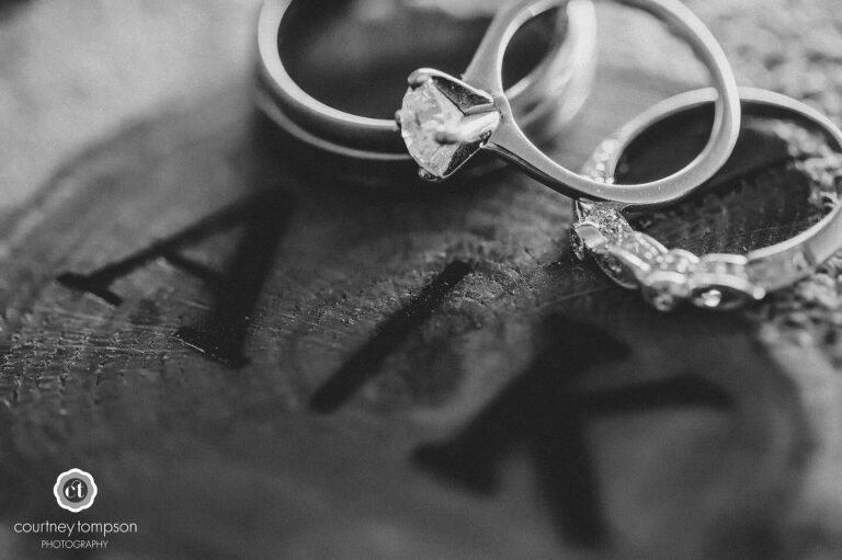 Linn-Missouri-Outdoor-Wedding-Photography-by-Courtney-Tompson