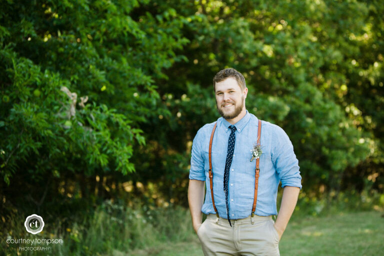 Linn-Missouri-Outdoor-Wedding-Photography-by-Courtney-Tompson