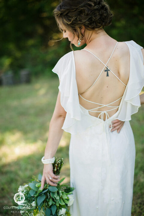 Linn-Missouri-Outdoor-Wedding-Photography-by-Courtney-Tompson