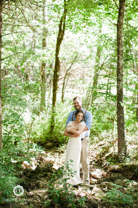 Linn-Missouri-Outdoor-Wedding-Photography-by-Courtney-Tompson