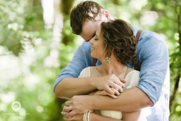 Linn-Missouri-Outdoor-Wedding-Photography-by-Courtney-Tompson