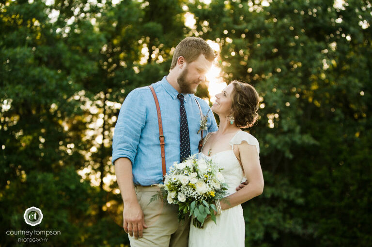 Linn-Missouri-Outdoor-Wedding-Photography-by-Courtney-Tompson
