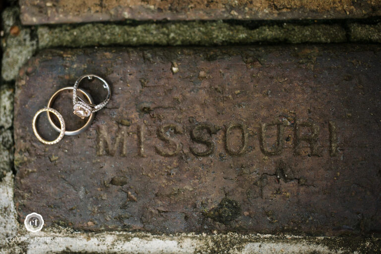 Rocheport-Missouri-Midwest-Wedding-by-Courtney-Tompson