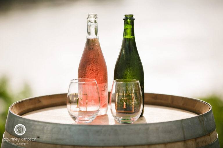 Rocheport-Missouri-Midwest-Wedding-by-Courtney-Tompson