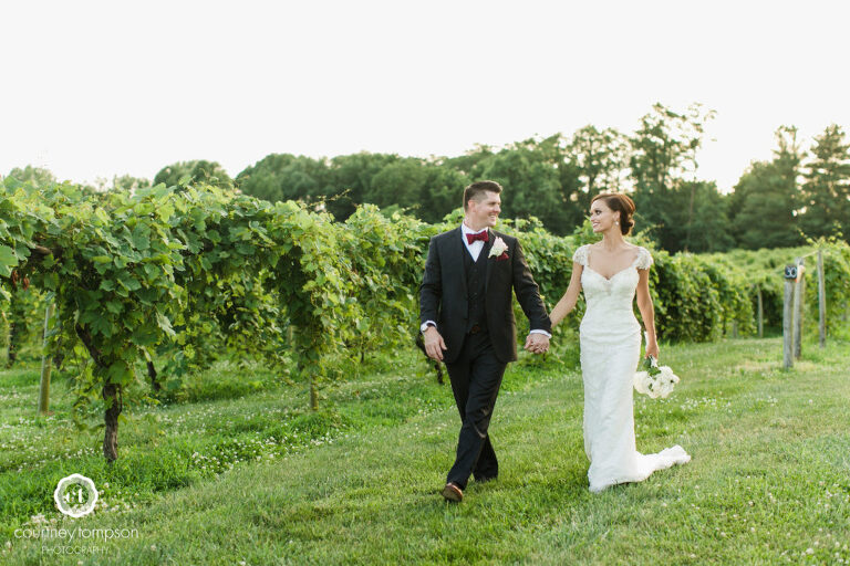 Rocheport-Missouri-Midwest-Wedding-by-Courtney-Tompson