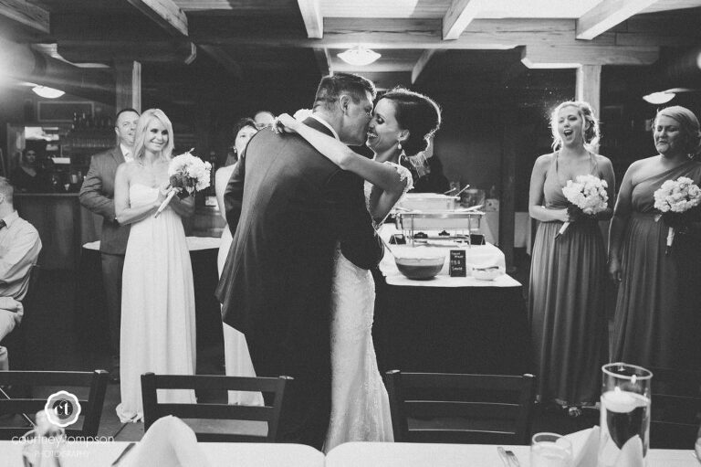 Rocheport-Missouri-Midwest-Wedding-by-Courtney-Tompson