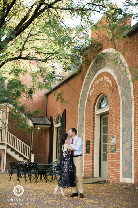 Hermann-Missouri-engagement-session-by-Courtney-Tompson-Photography