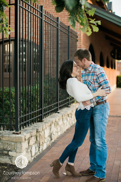 Hermann-Missouri-engagement-session-by-Courtney-Tompson-Photography