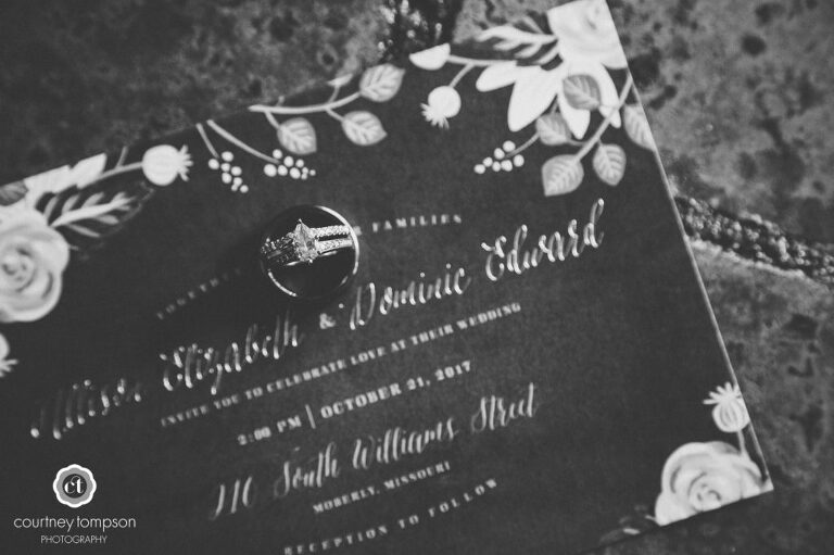 Allison-and-Dominic-Moberly-Missouri-Wedding-Photography-by-Courtney-Tompson