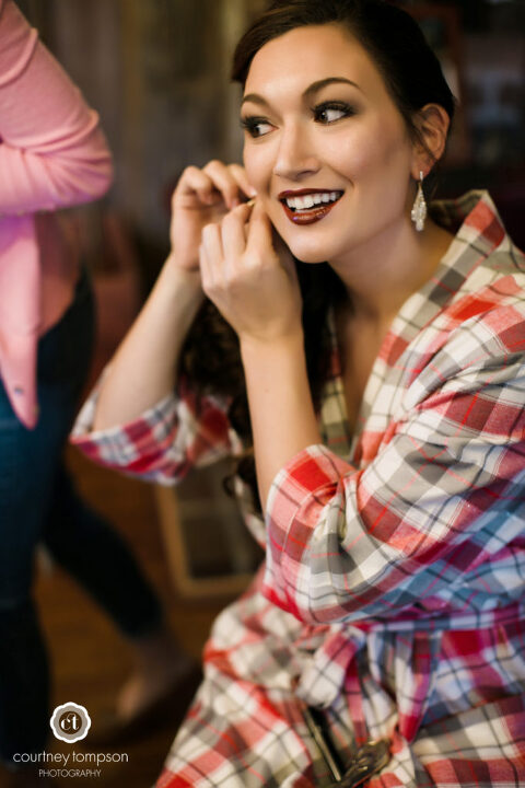 Allison-and-Dominic-Moberly-Missouri-Wedding-Photography-by-Courtney-Tompson