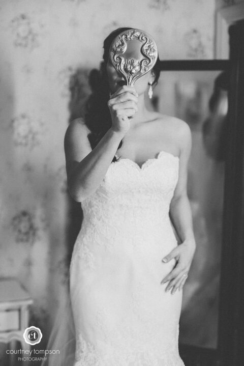 Allison-and-Dominic-Moberly-Missouri-Wedding-Photography-by-Courtney-Tompson