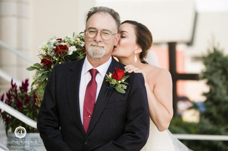 Allison-and-Dominic-Moberly-Missouri-Wedding-Photography-by-Courtney-Tompson