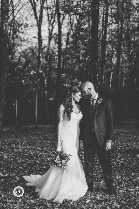 Allison-and-Dominic-Moberly-Missouri-Wedding-Photography-by-Courtney-Tompson